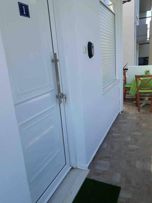 Cozy Studio In Central Location Of Heraklion Apartment Exterior photo